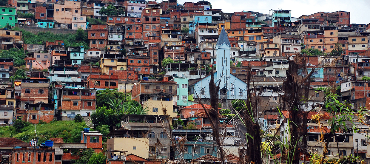 BRAZIL-SLUMS-ZIKA-1240x50.jpg